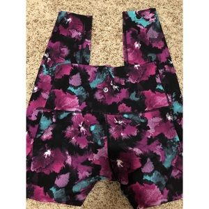 Wonder under hi rise 7/8 size 6